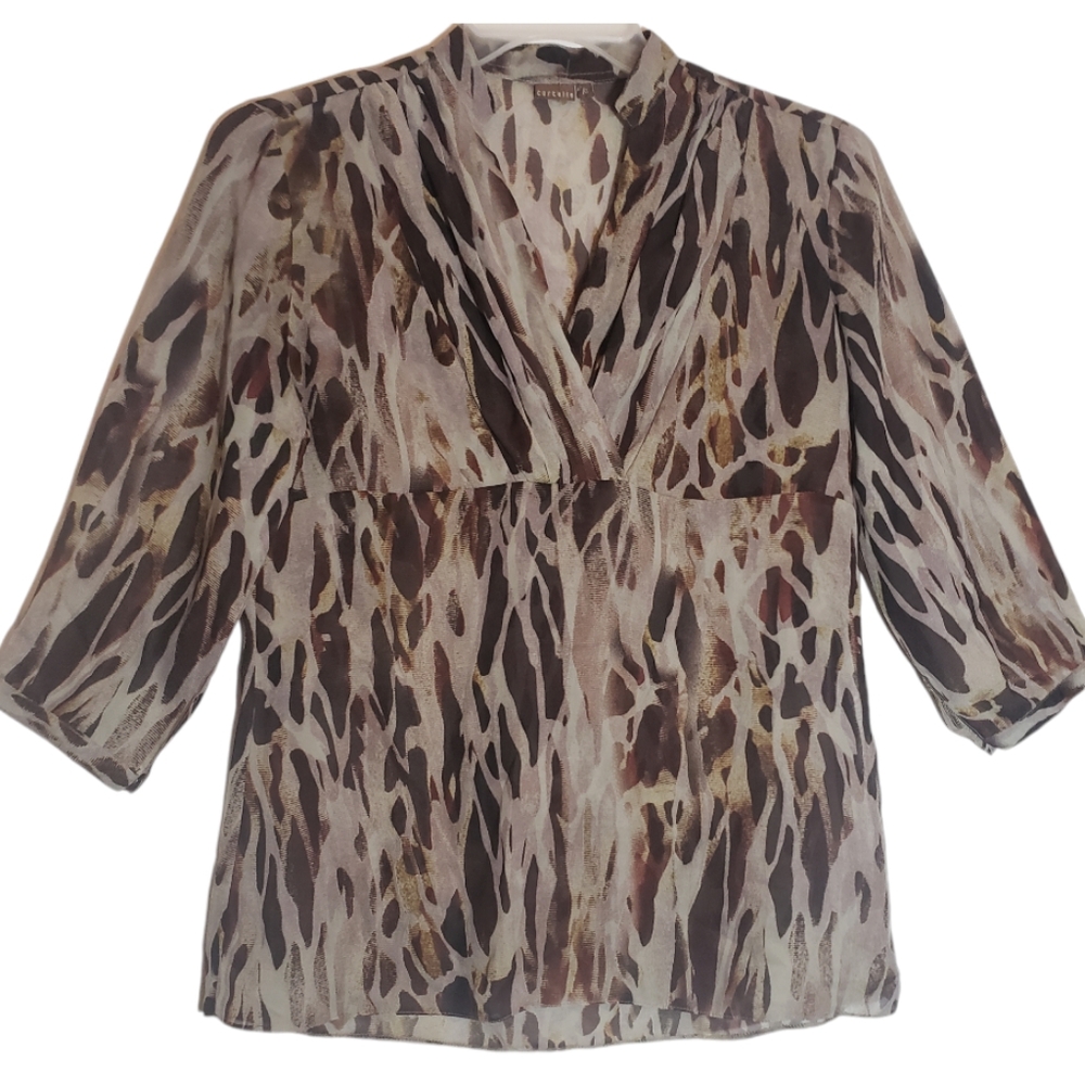 Corelle women's XL leopard print v-neck long sleeves pullover. 6011